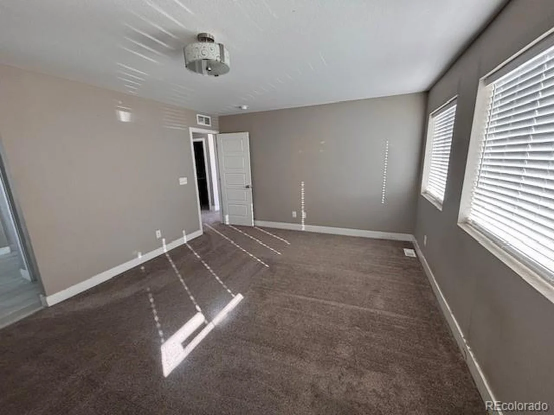 Photo of 4393 Tanner Peak Trl