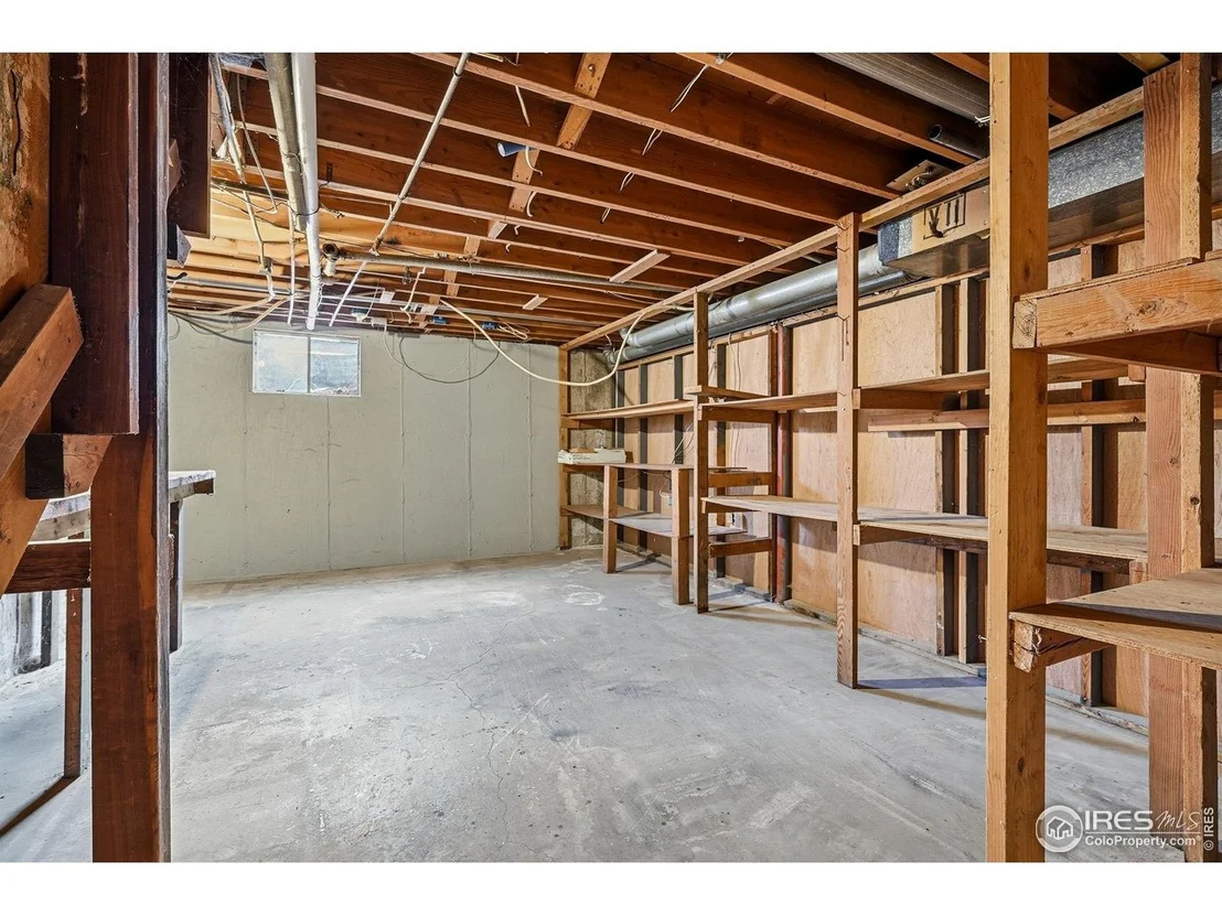 Photo of 4595 Moorhead Ave