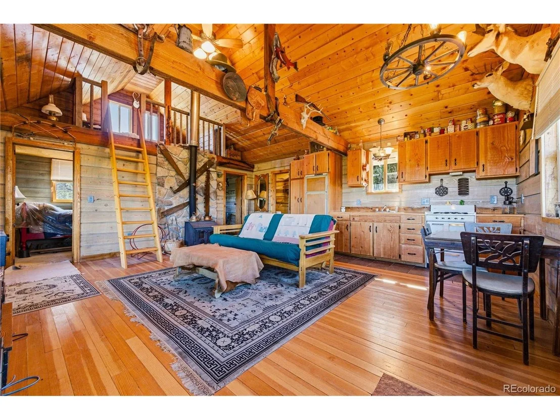 Photo of 2126 E Path
