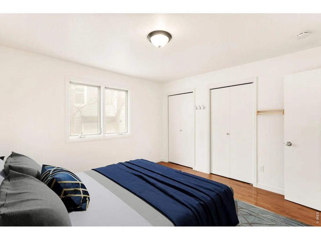 Photo of Unit 5 at 1039 Maxwell Ave