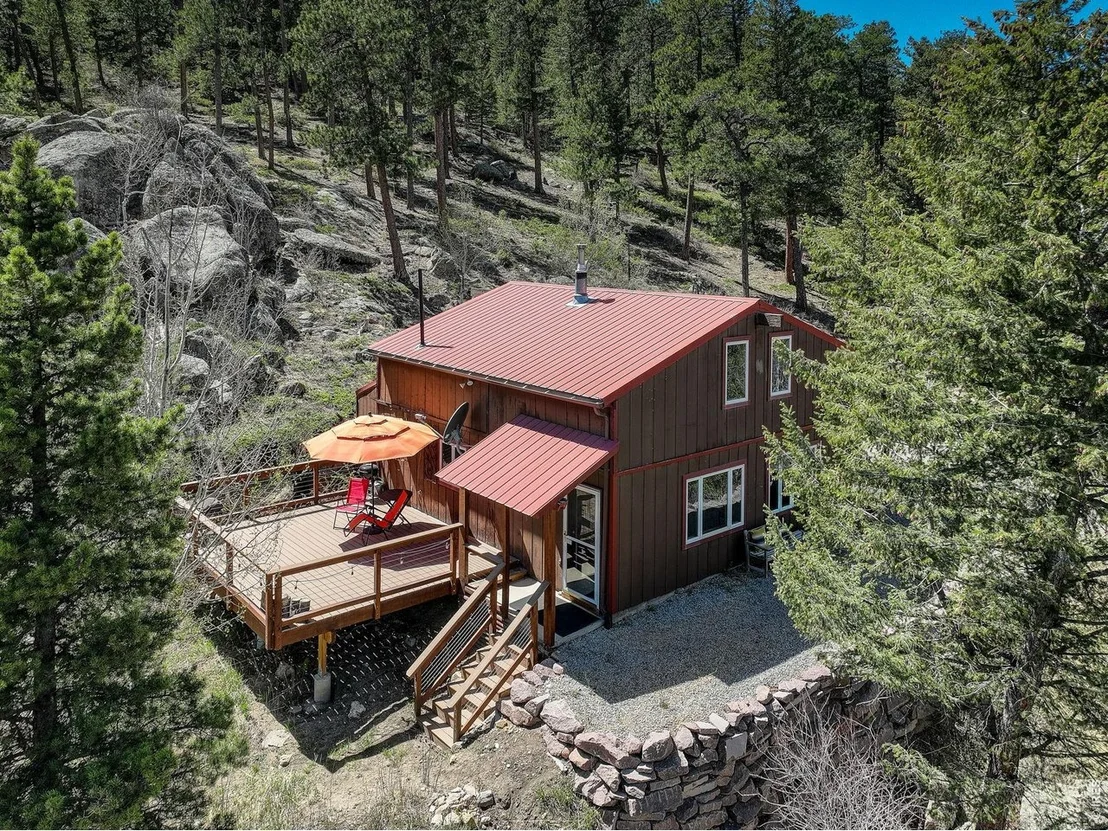 Photo of 760 Hickory Dr