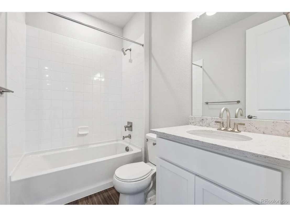 Photo of 2512 Lupton Ln
