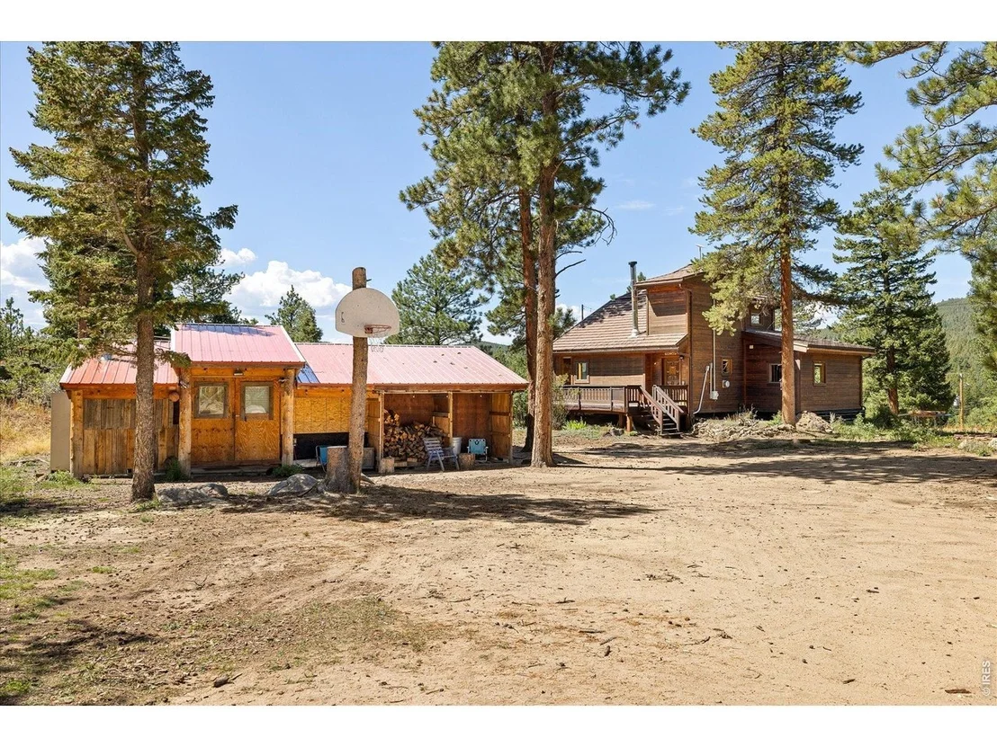 Photo of 241 Pine Glade Rd