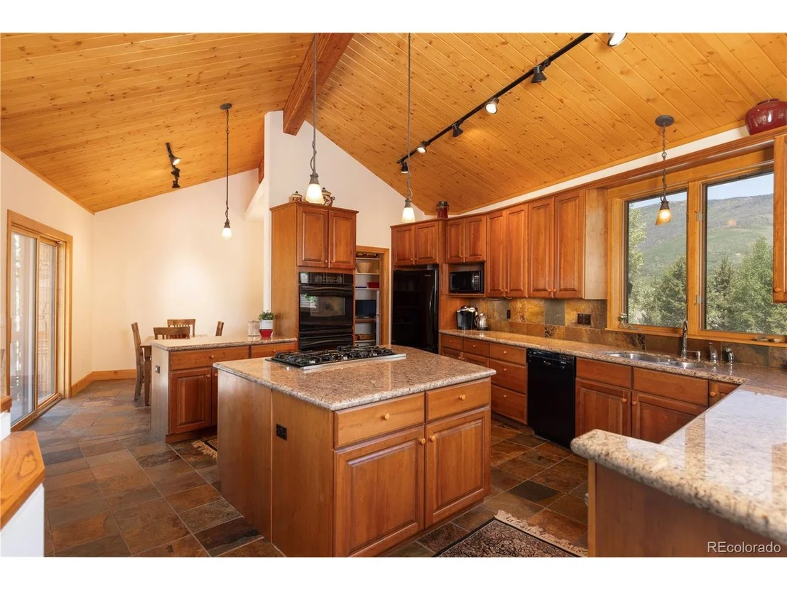 Photo of 1755 Red Hawk Rd
