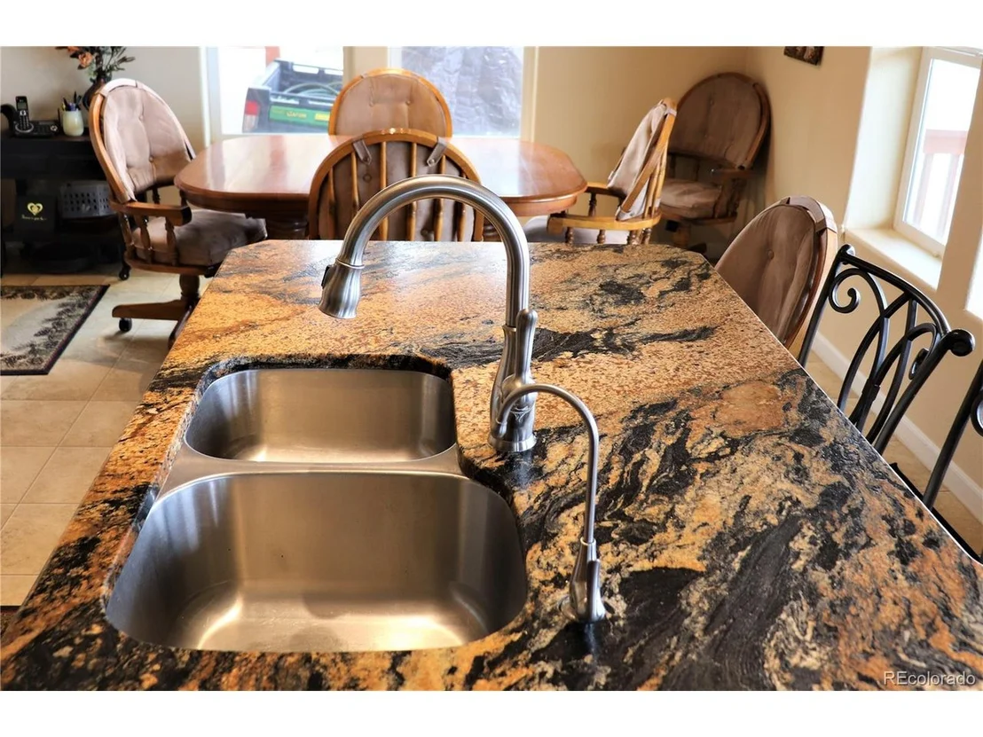 Photo of 1553 Bridle Path