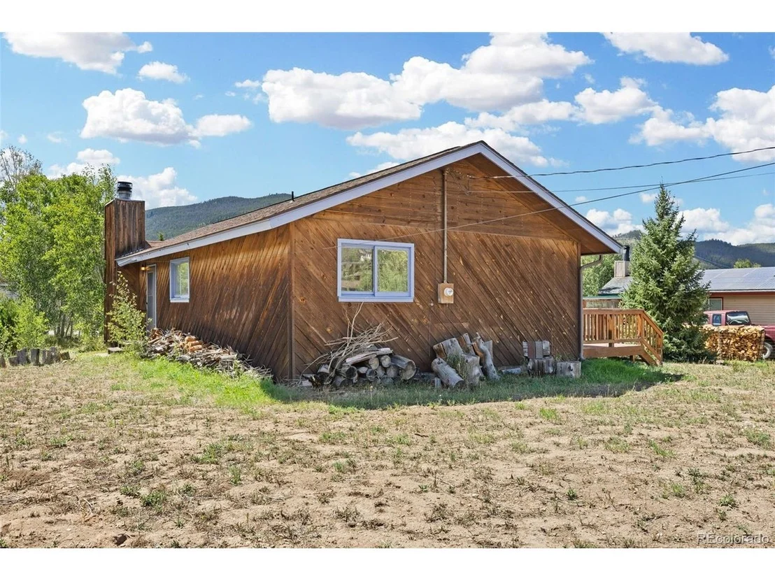 Photo of 143 Meadow Dr