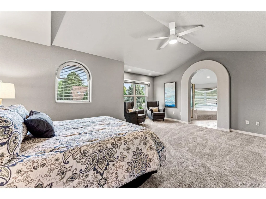 Photo of 7943 Chaparral Rd