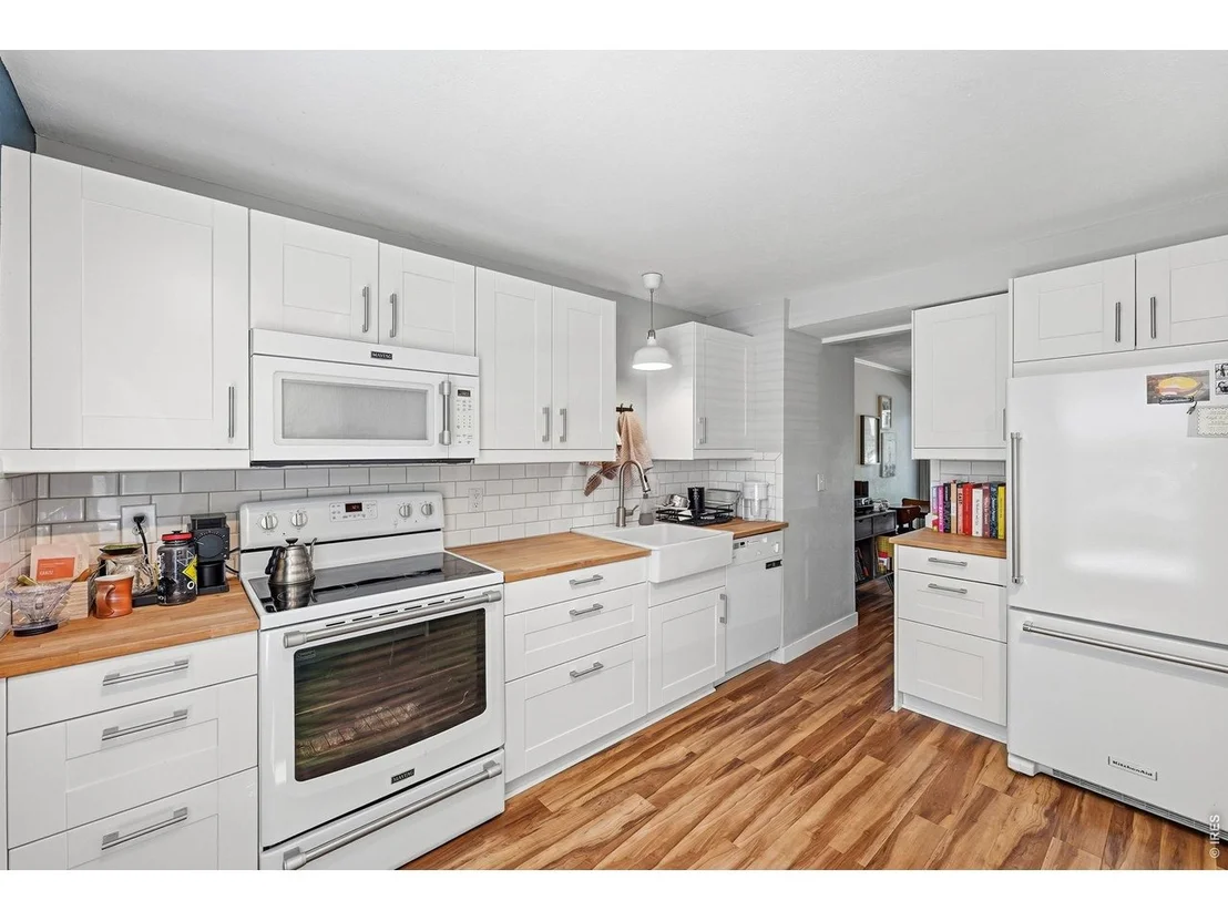 Photo of Unit B at 1185 Bear Mountain Dr