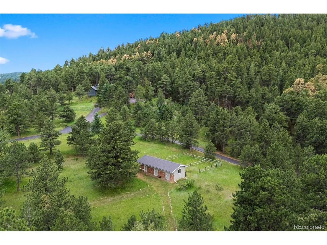 Photo of 247 County Road 65