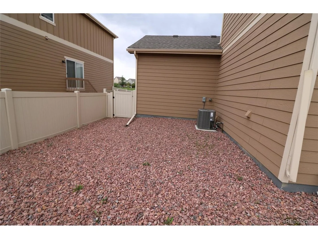 Photo of 930 Antrim Loop