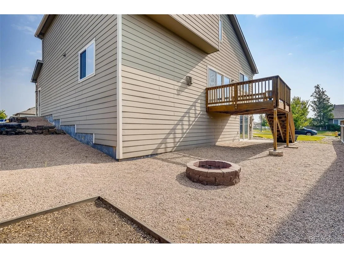 Photo of 2212 Jade Ave