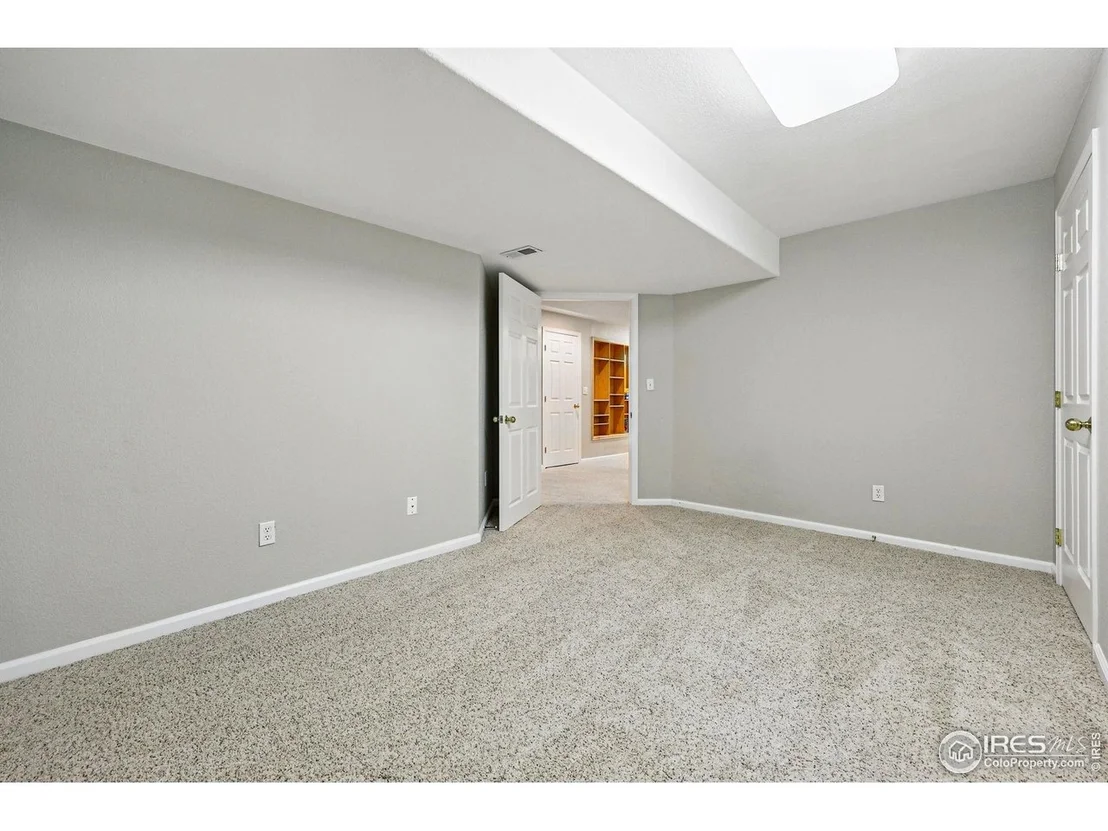 Photo of 6105 El Diente Cir