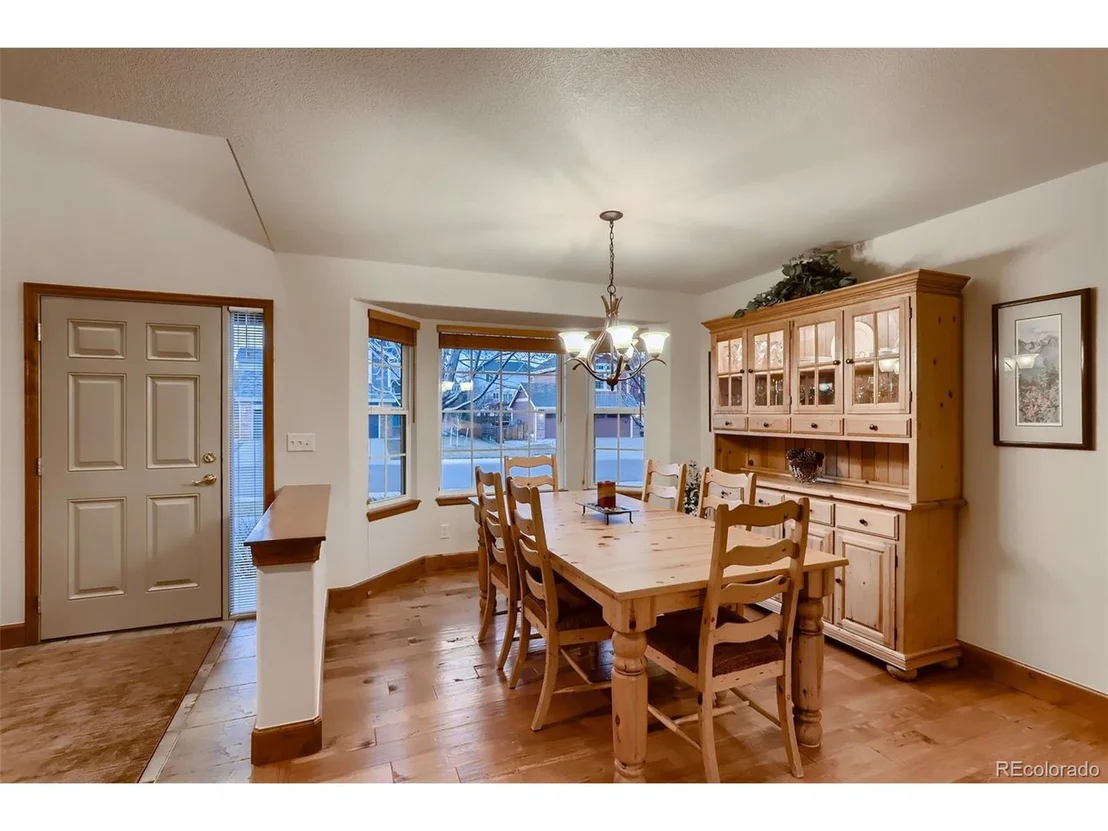 Photo of 5827 Blue Mountain Cir