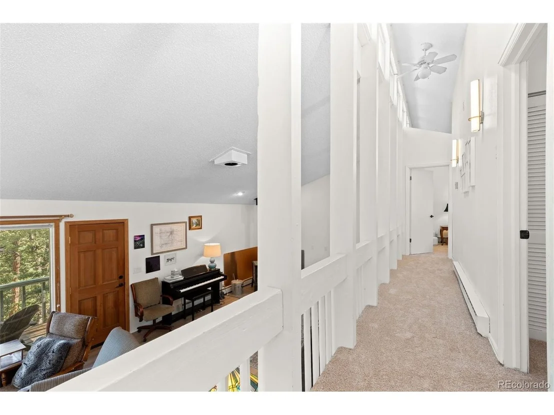 Photo of 20 Long Ridge Dr