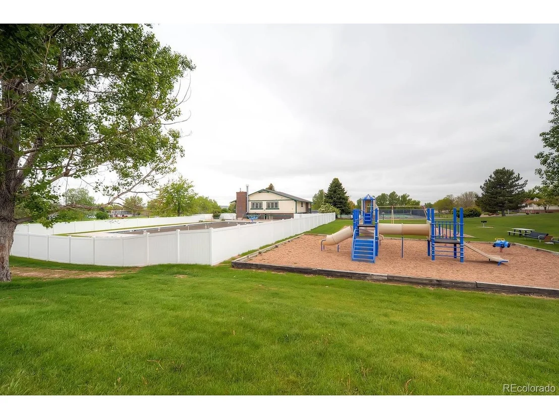 Photo of 325 Mulberry Cir