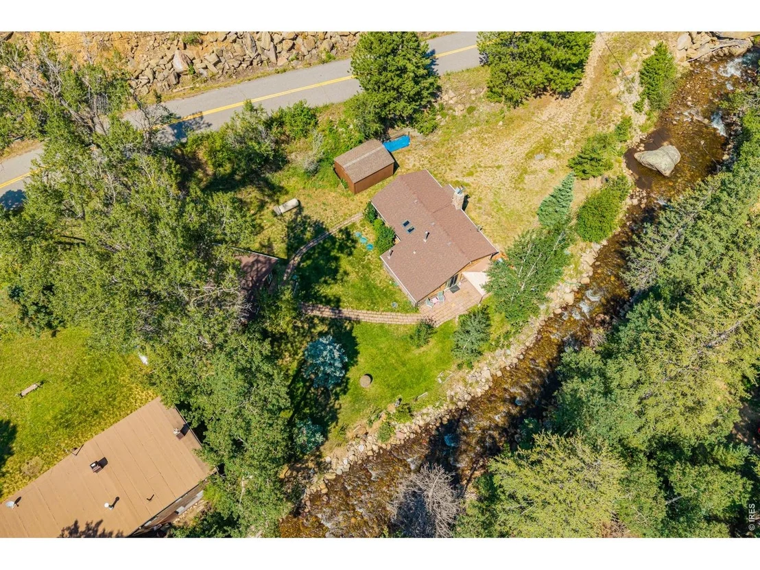 Photo of 259 Riverside Dr