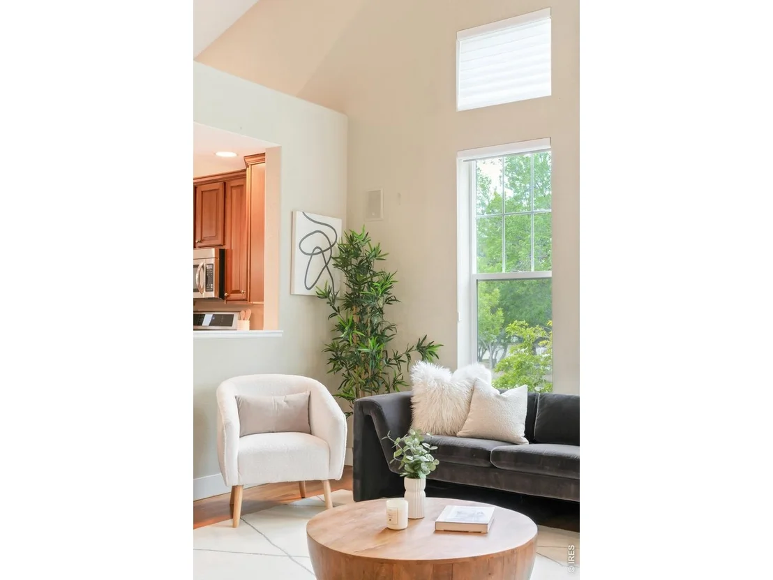 Photo of 2954 Shoshone Trl