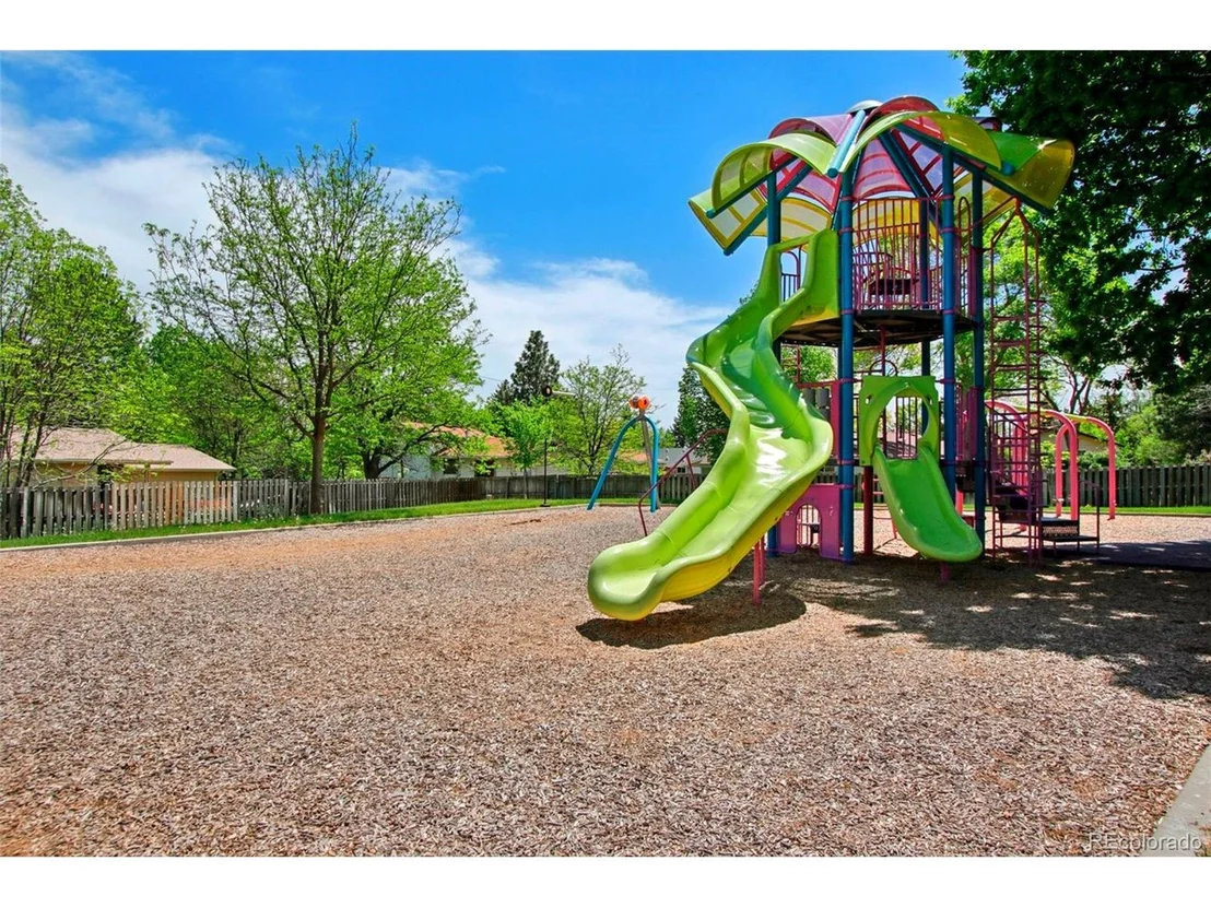 Photo of 13030 King Cir