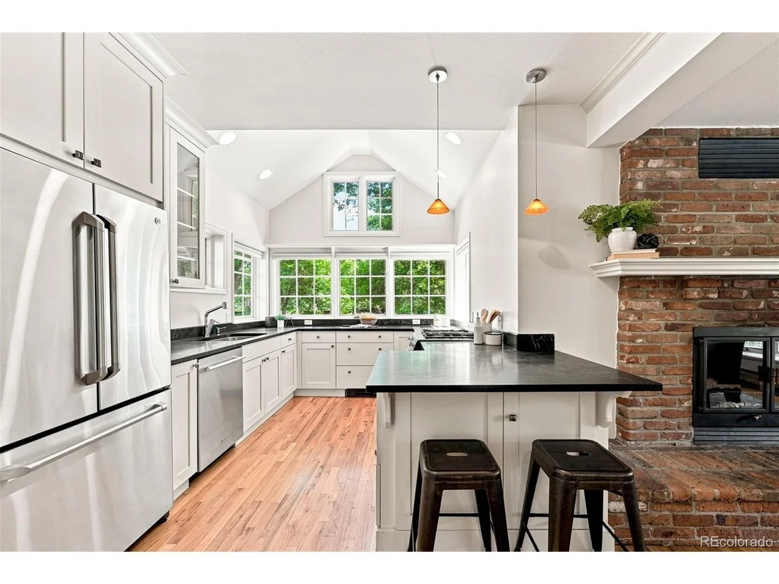 Photo of 1805 Forest Pkwy