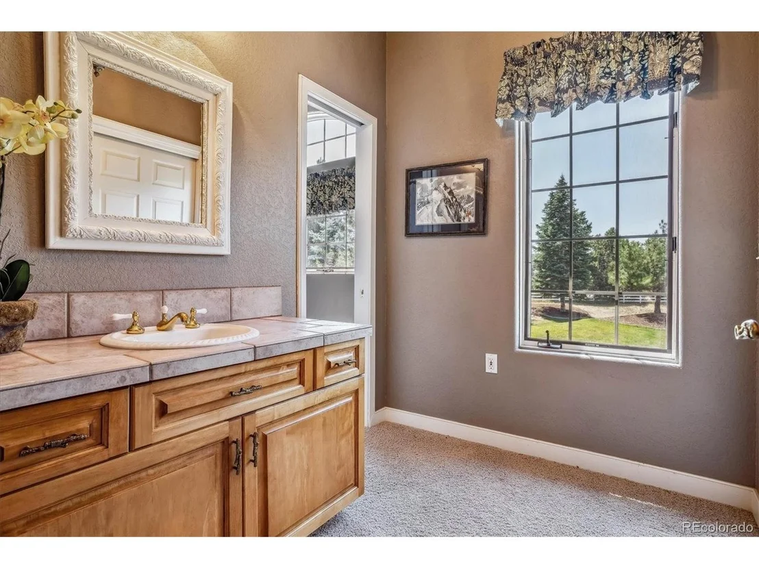 Photo of 9983 Heather Dr