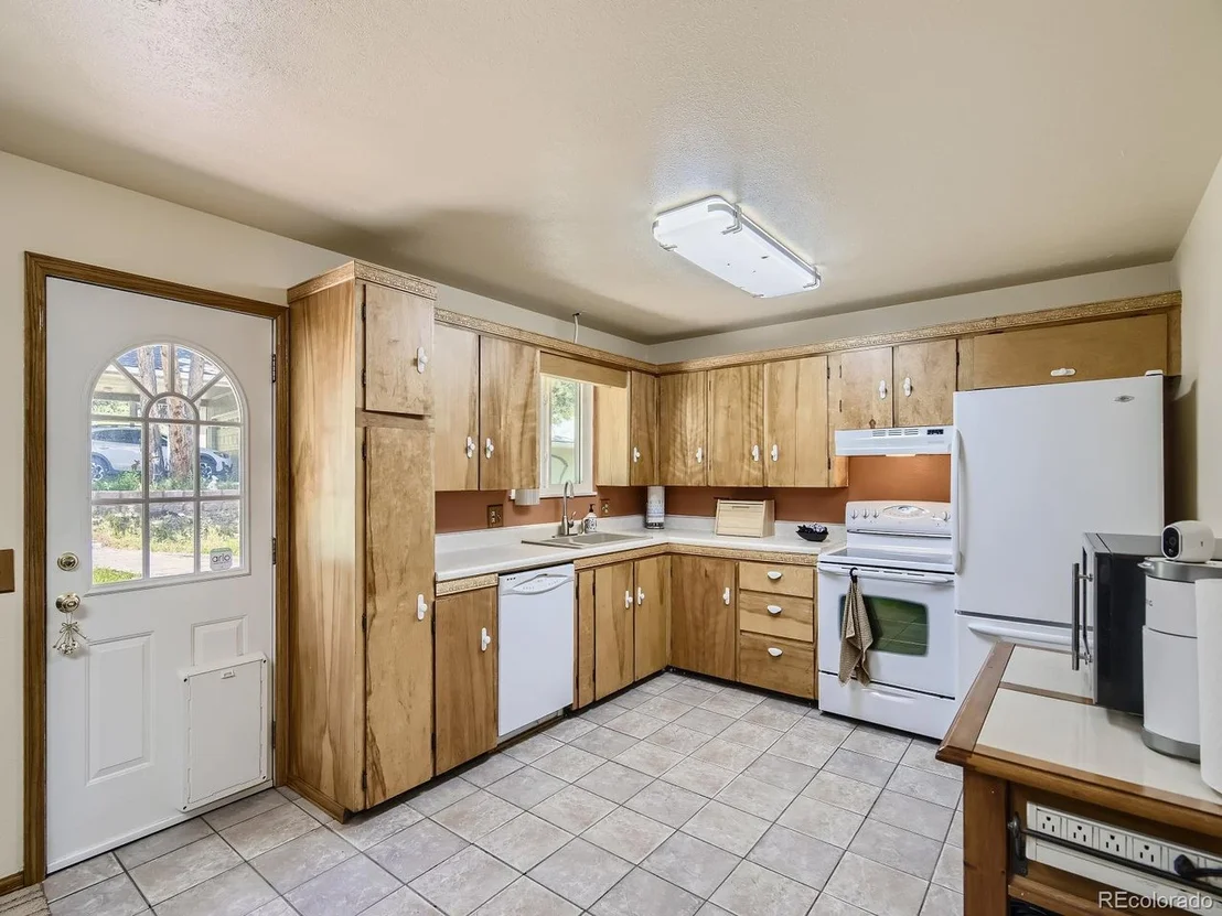 Photo of 5761 Cliff Rd