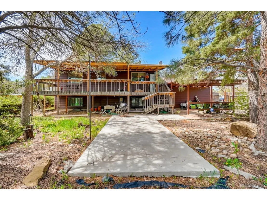 Photo of 16267 E Bates Dr