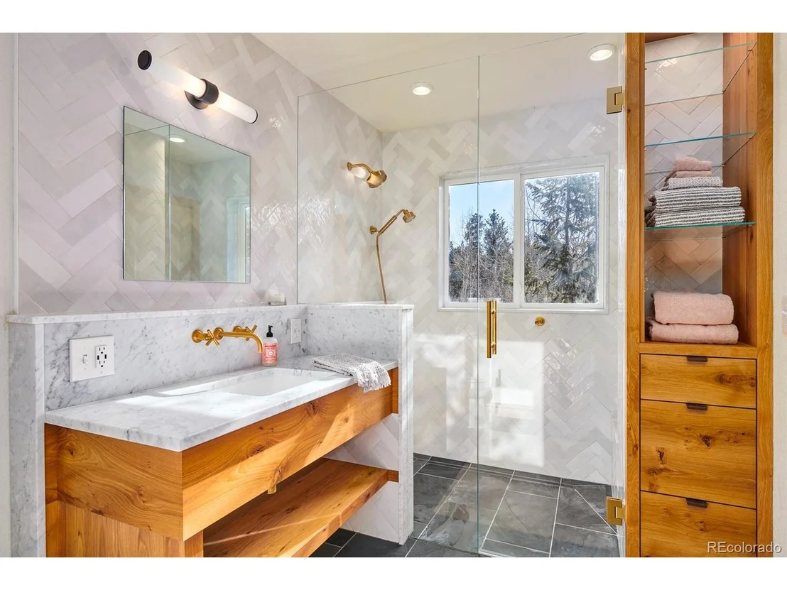 Photo of 142 Thunder Ridge Rd