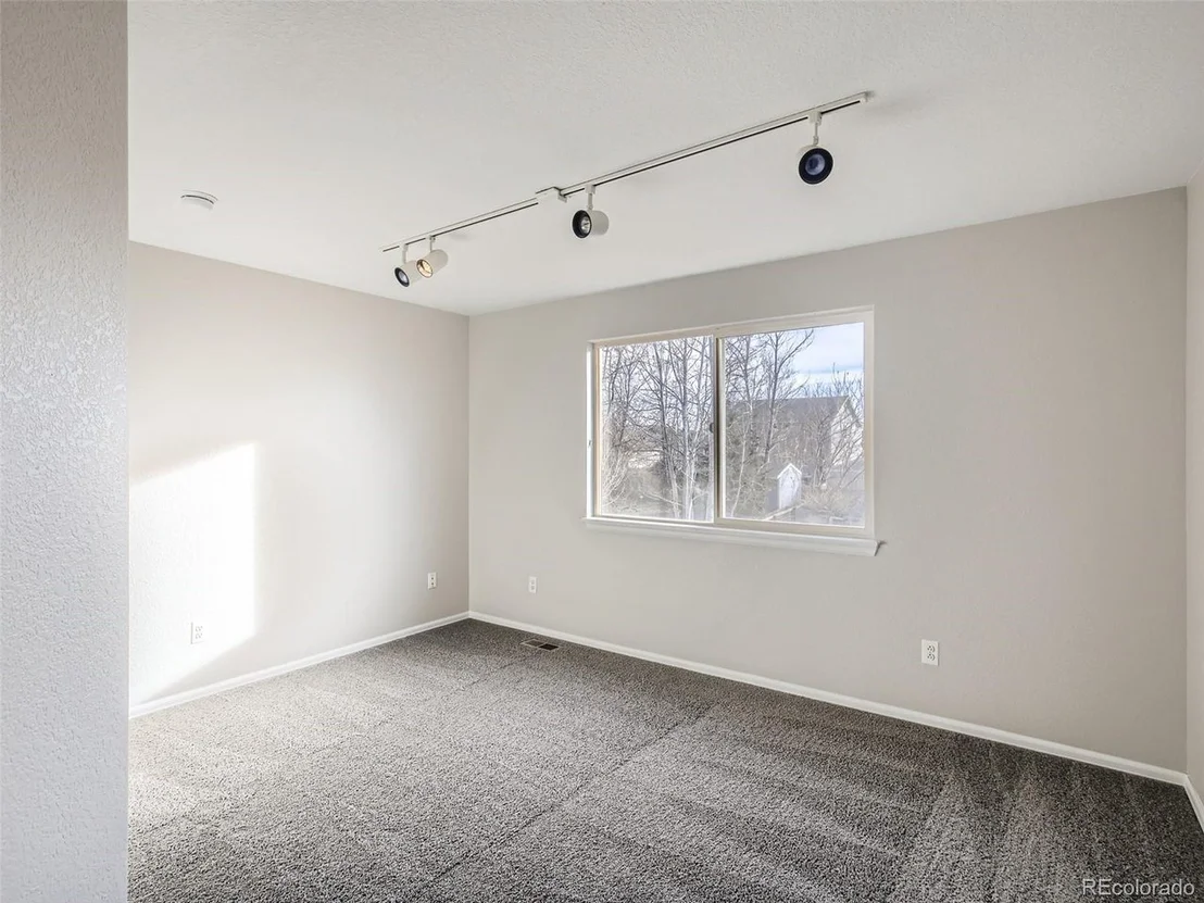 Photo of 7969 Liley Ct