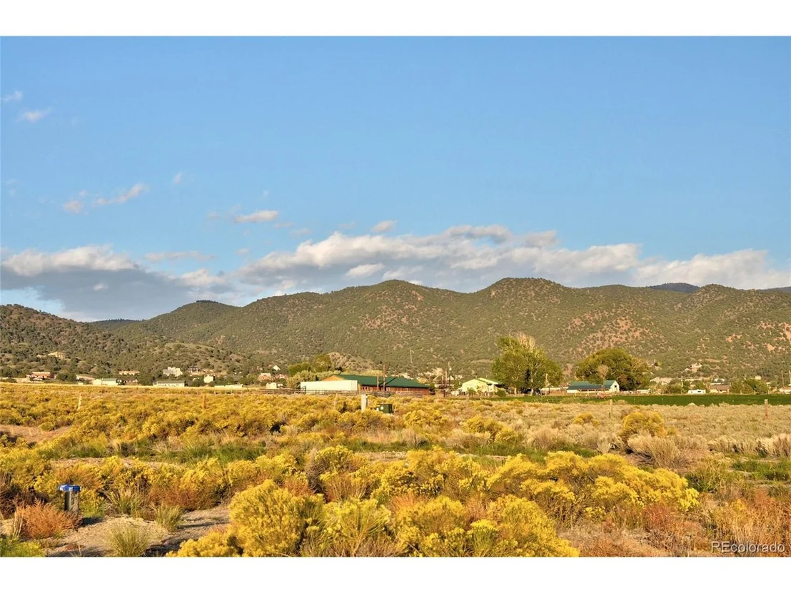 Photo of 7505 County Road 156 W