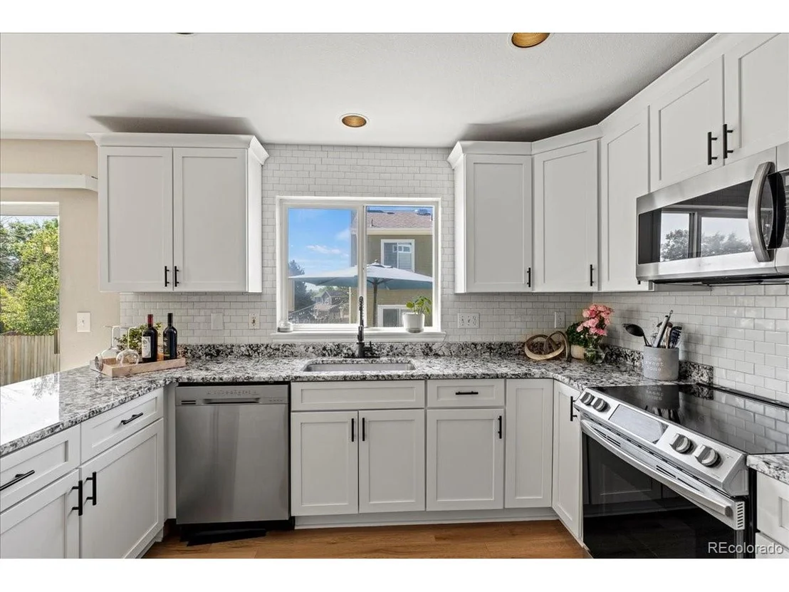 Photo of 8647 Bluegrass Cir