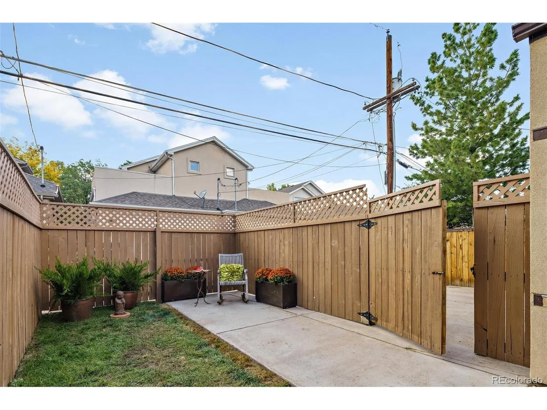 Photo of 545 Jackson St
