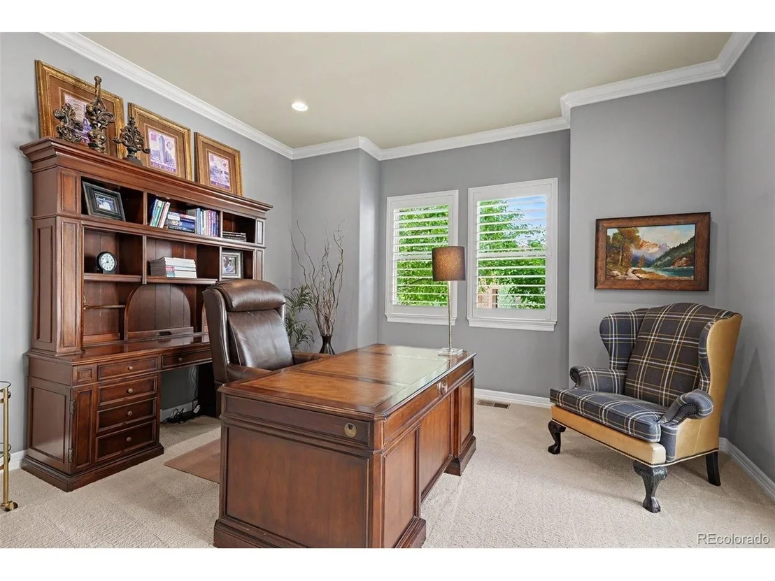 Photo of 9496 Winding Hill Way