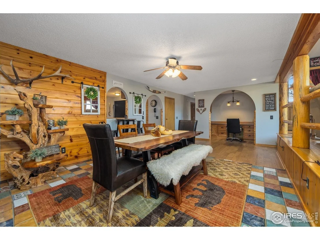 Photo of 578 Alpine Dr