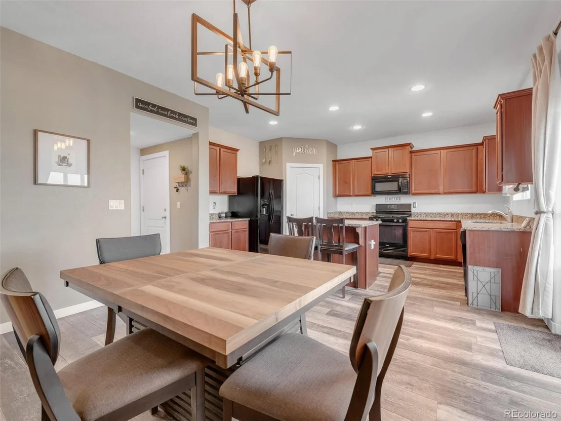 Photo of 5601 West View Cir