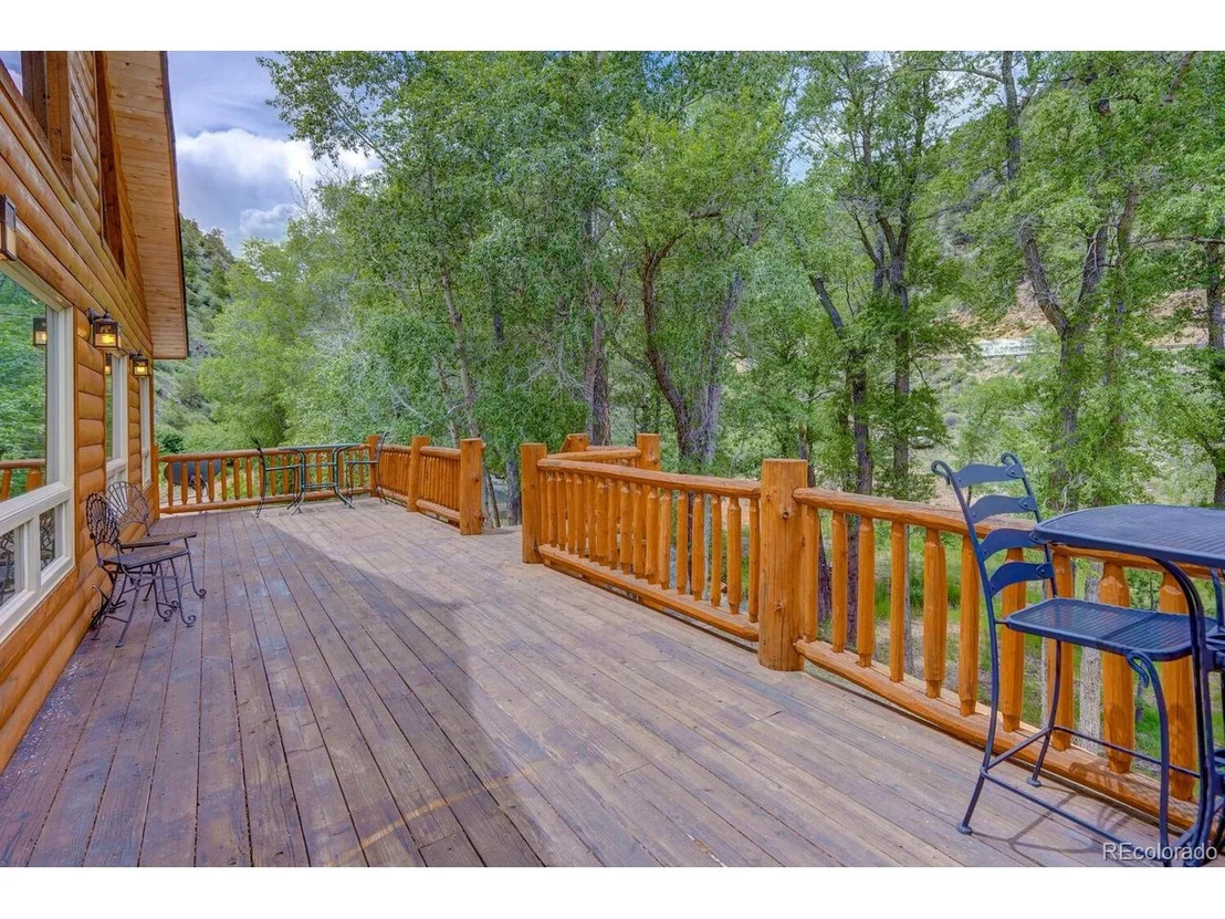 Photo of 3310 Highway 285