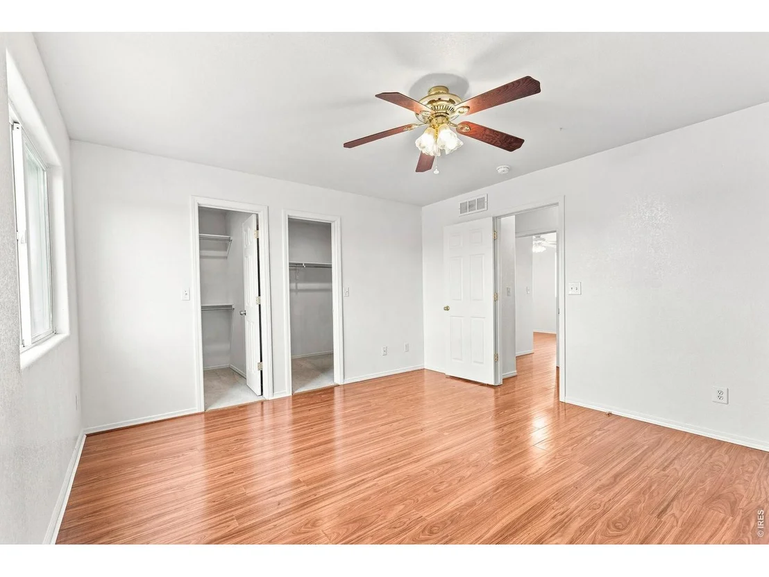 Photo of 3905 Dove Ln
