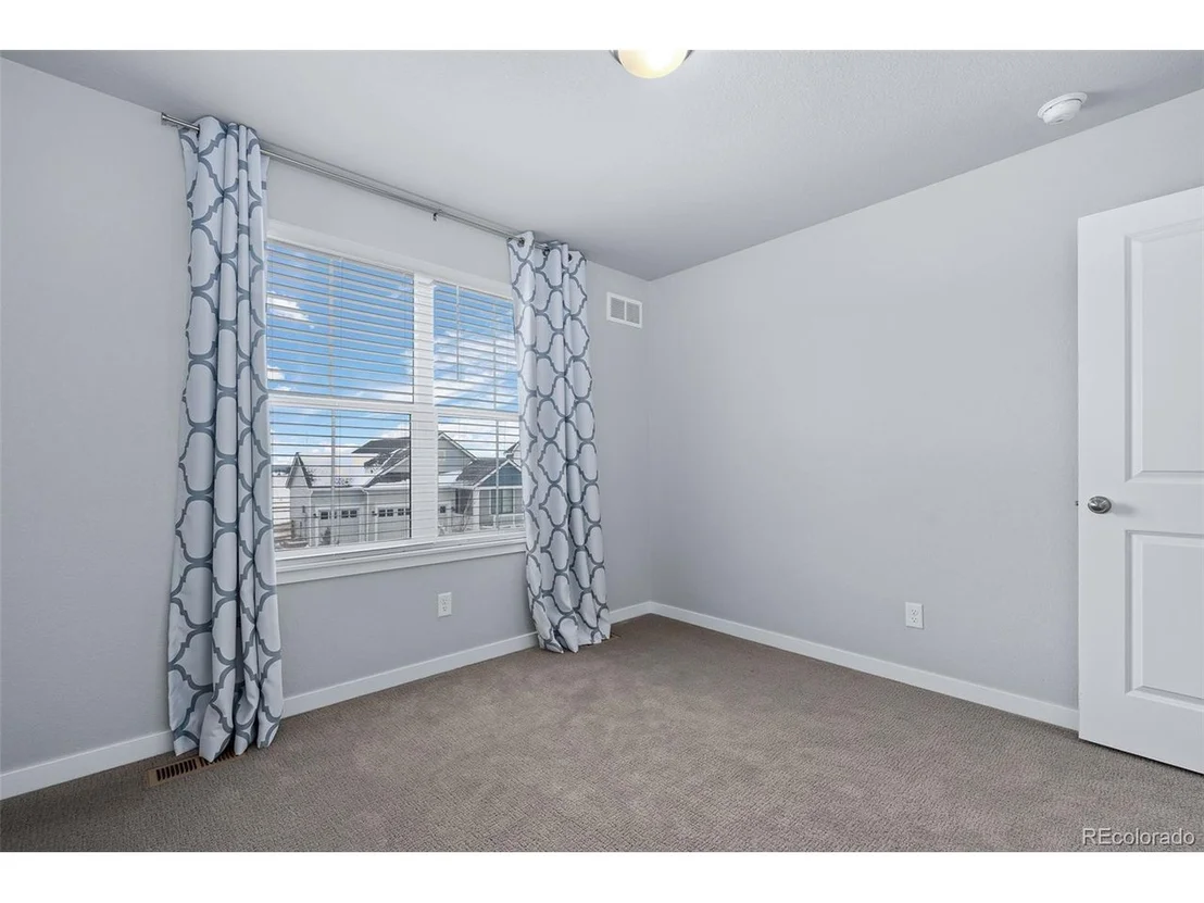 Photo of 39283 Hart Cir
