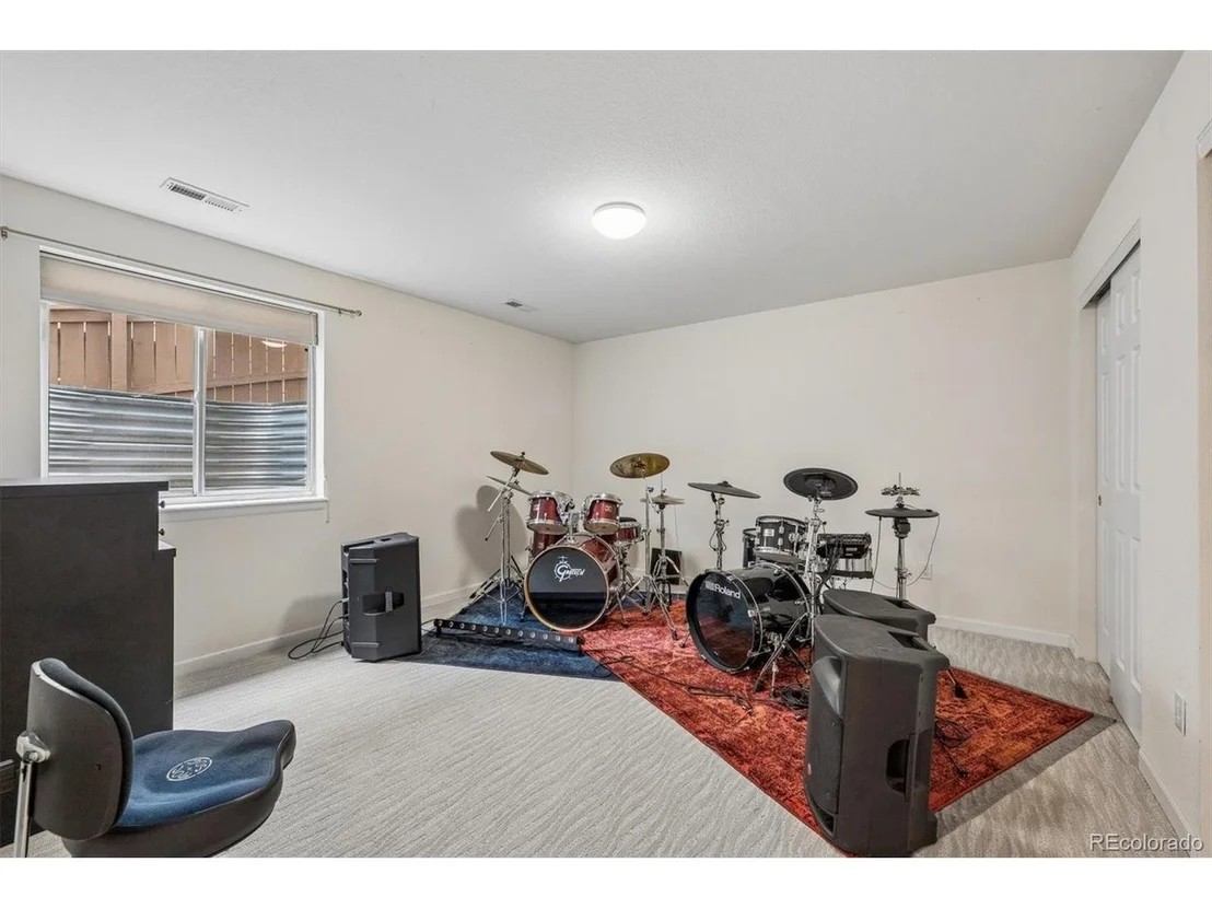 Photo of 9952 Silver Maple Rd