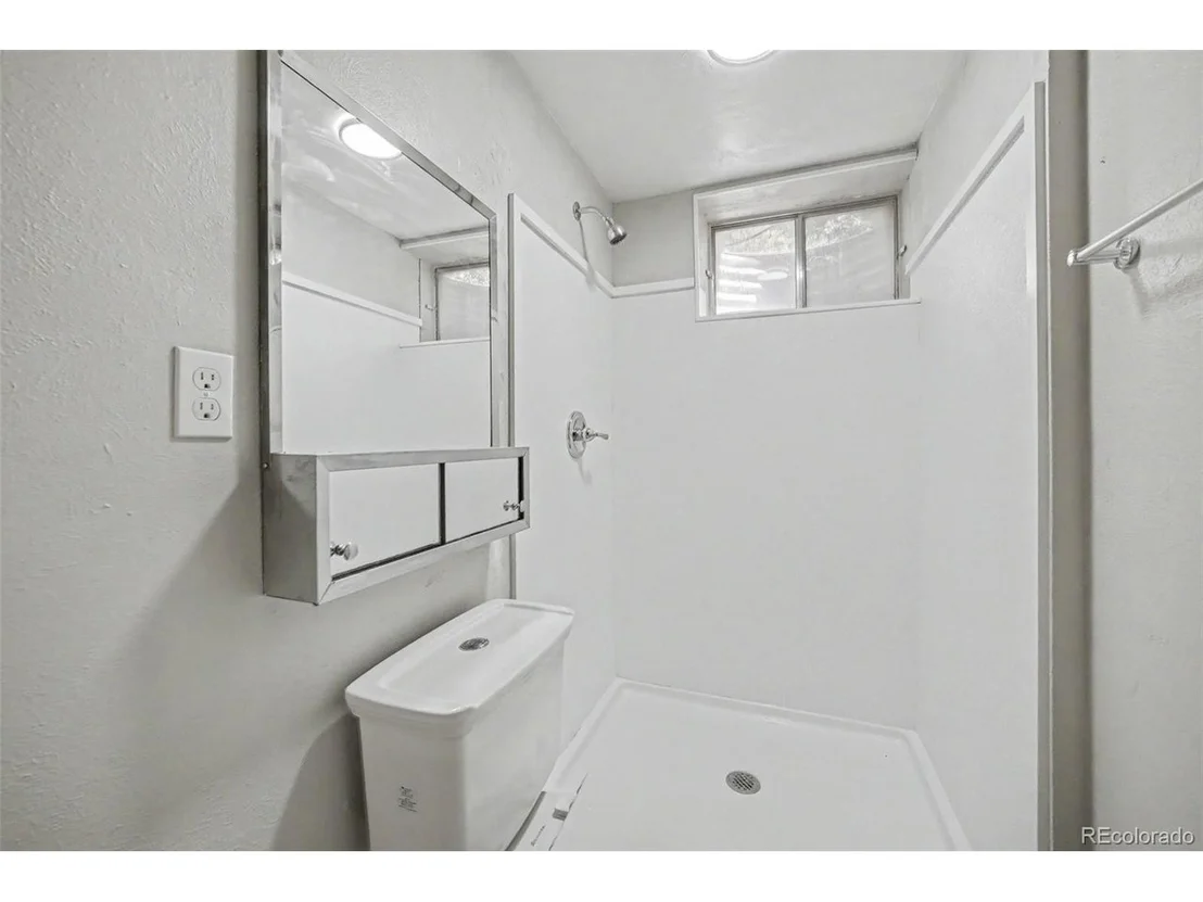 Photo of 9108 W 75th Pl