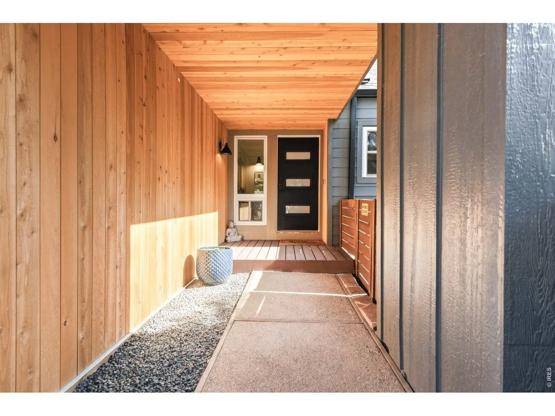 Photo of 3497 Iris Ct