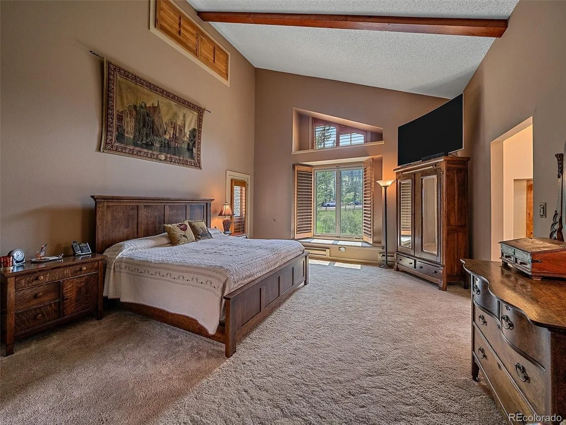 Photo of 34393 Upper Bear Creek Rd