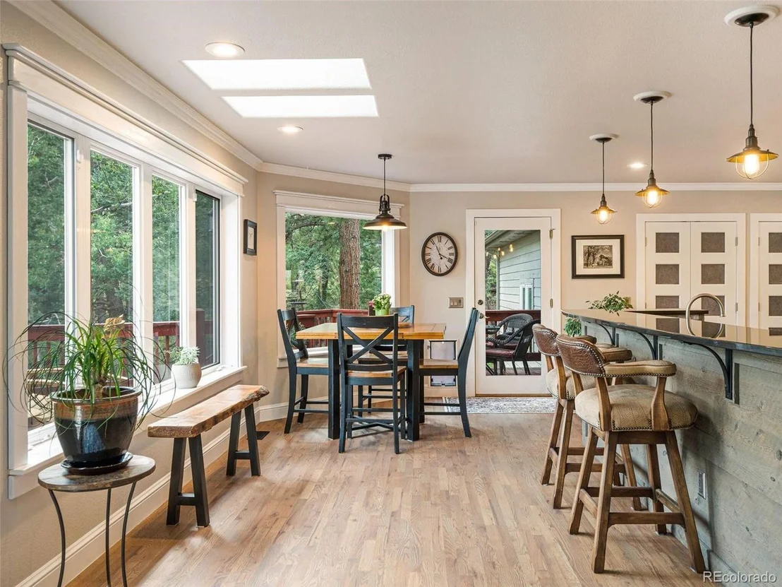 Photo of 137 Nuthatch Rd