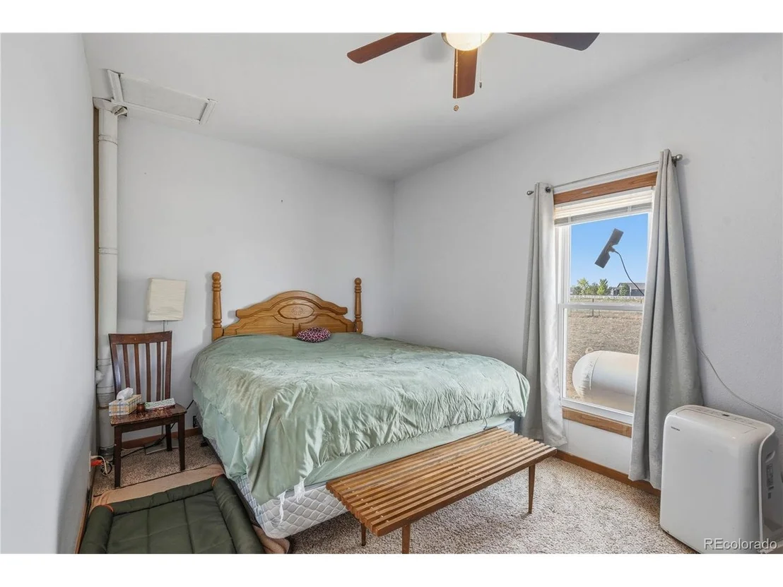 Photo of 40527 County Road 37