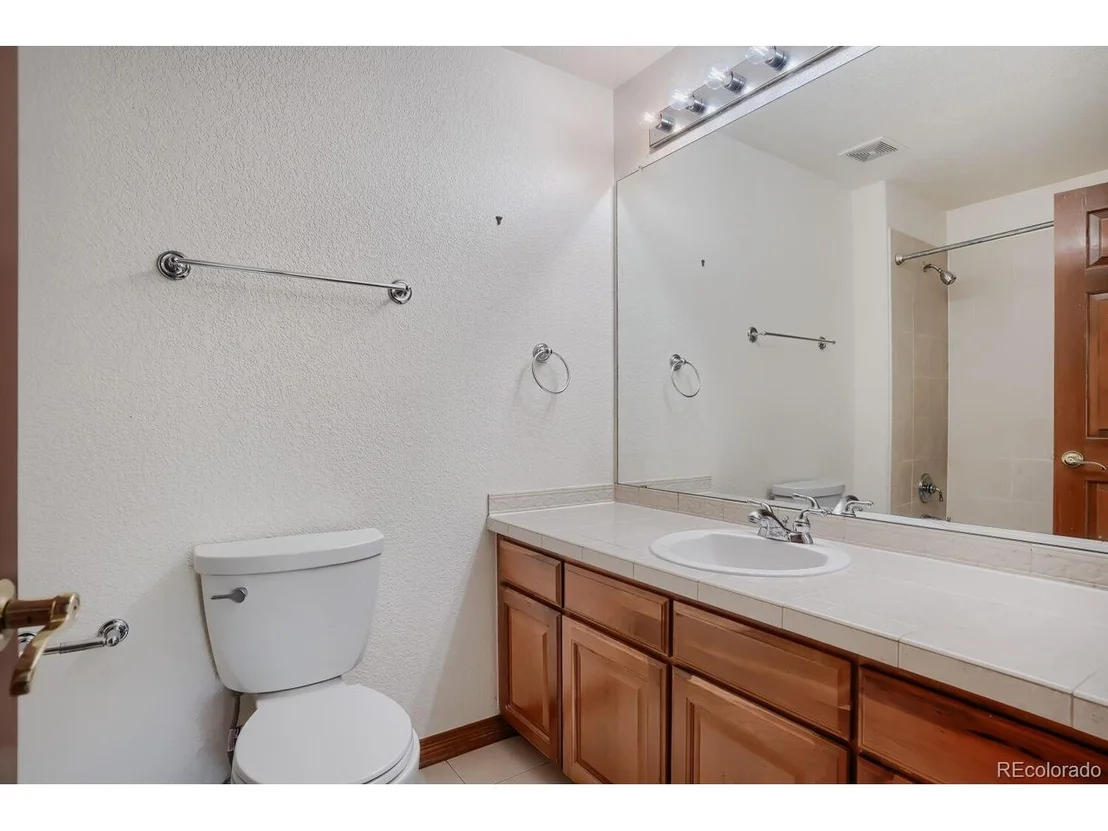 Photo of 14125 Whitney Cir