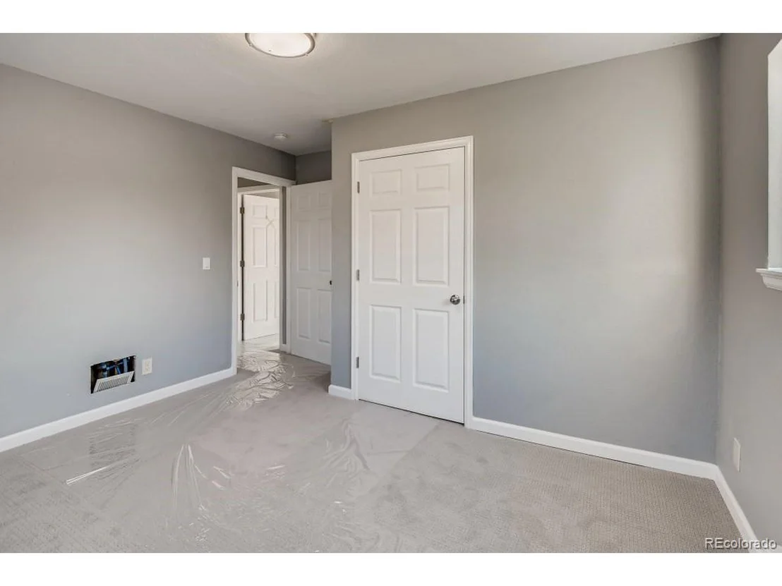 Photo of 725 Lansing St