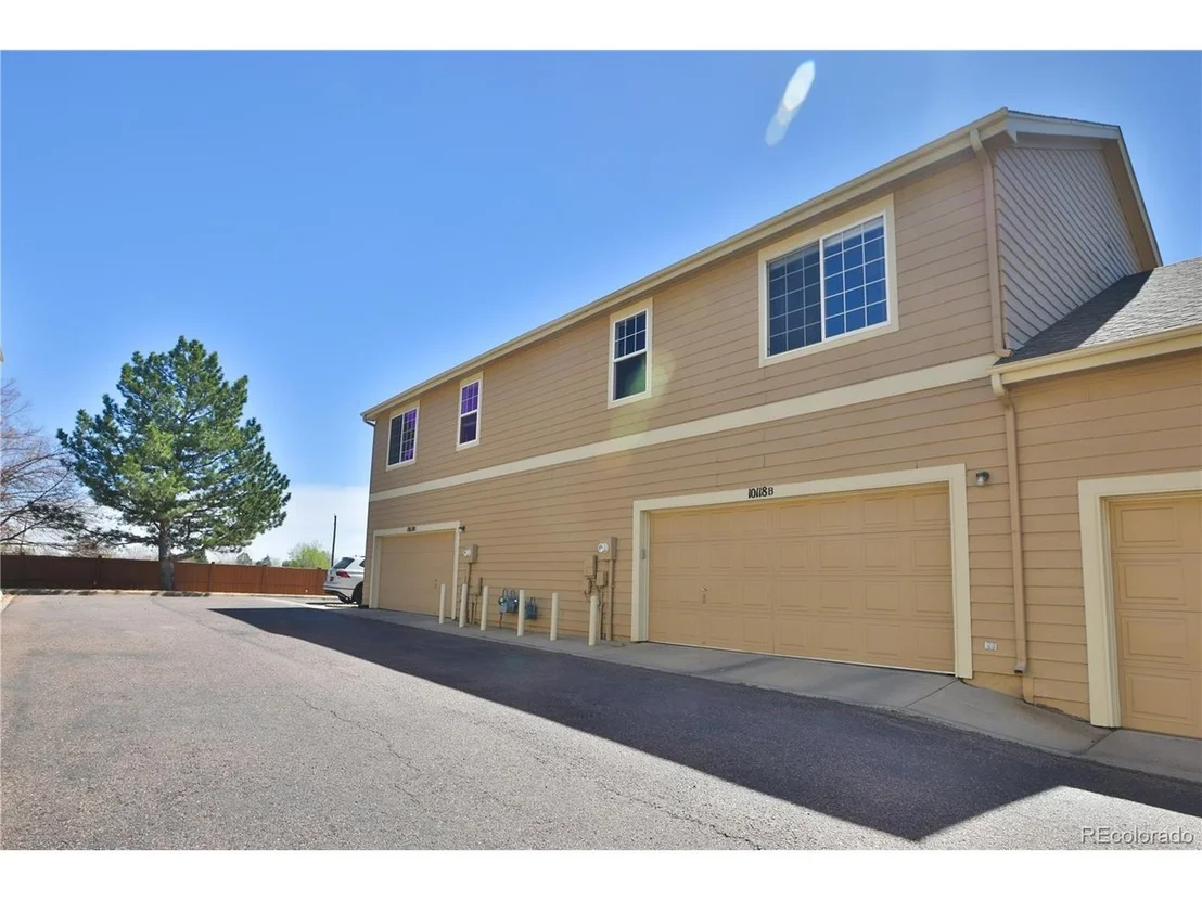Photo of Unit C at 10118 Grove Loop