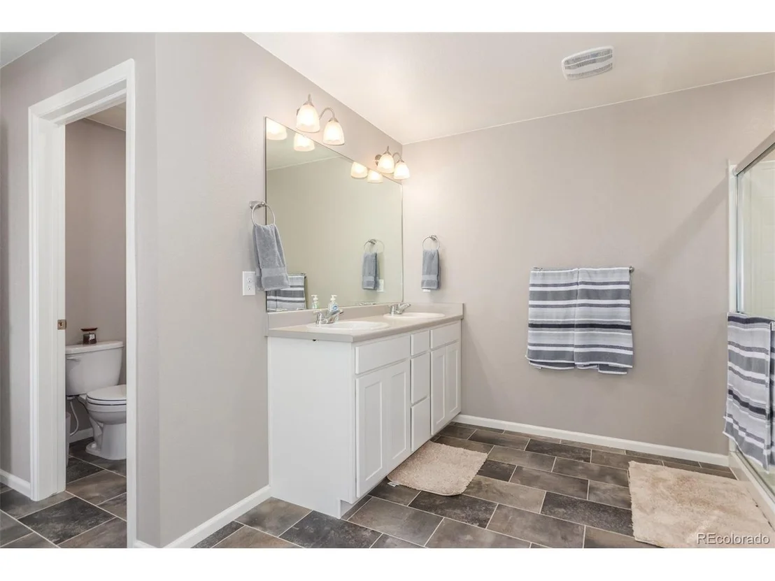 Photo of 5339 Cedar St