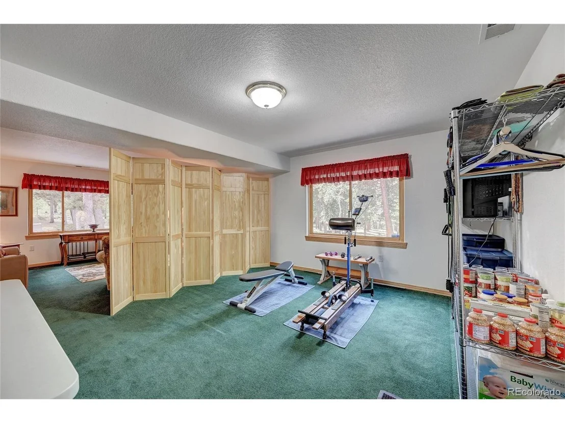 Photo of 631 Lodge Pole Dr