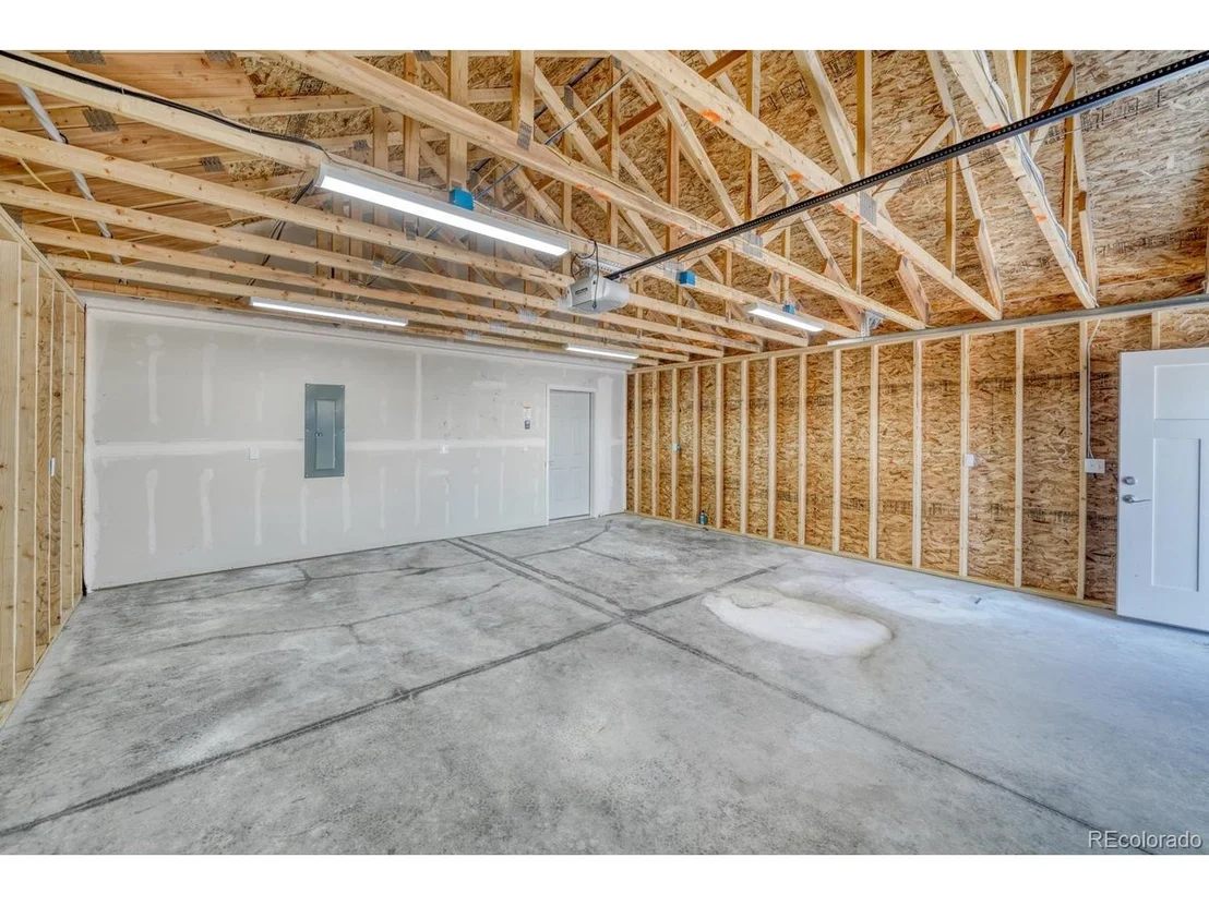 Photo of 10806 Willow Ave