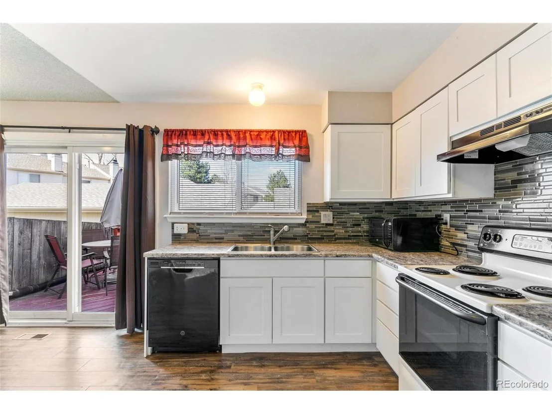 Photo of Unit D at 4249 S Mobile Cir
